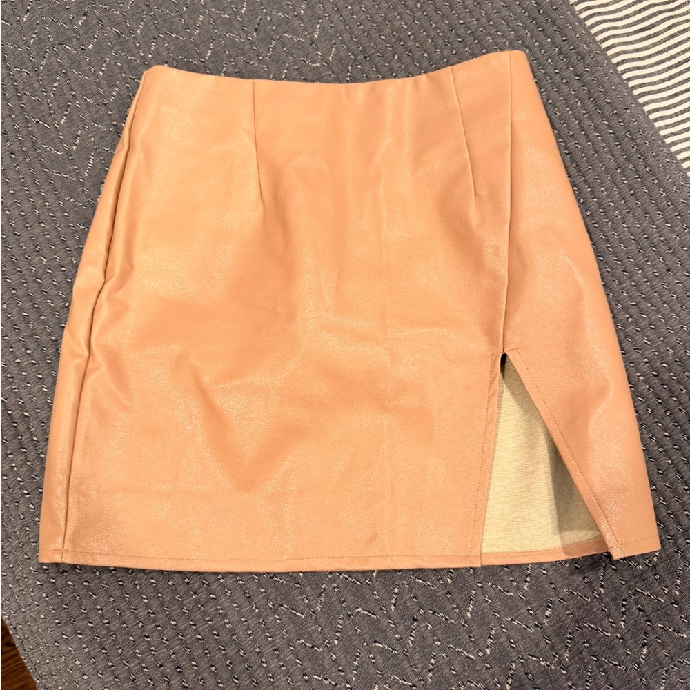 Superdown Chic Tan Skirt XS